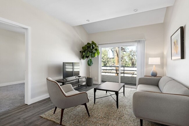 Photo - Woodland Trio Apartments