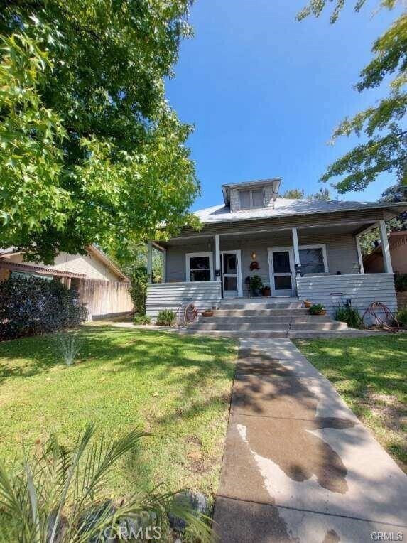 Photo - 136 Grand Ave Townhome