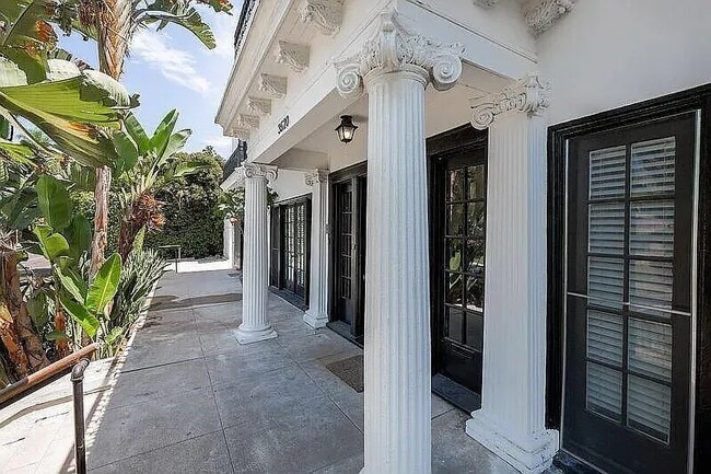 Photo - 3520 W 12th St