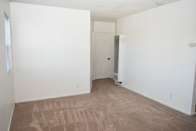Photo - 3818-3820 Z STREET Unit 3818
