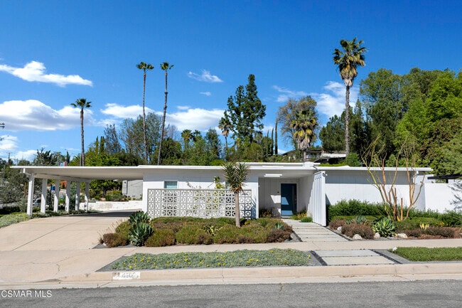 Photo - 4500 Stark Ave