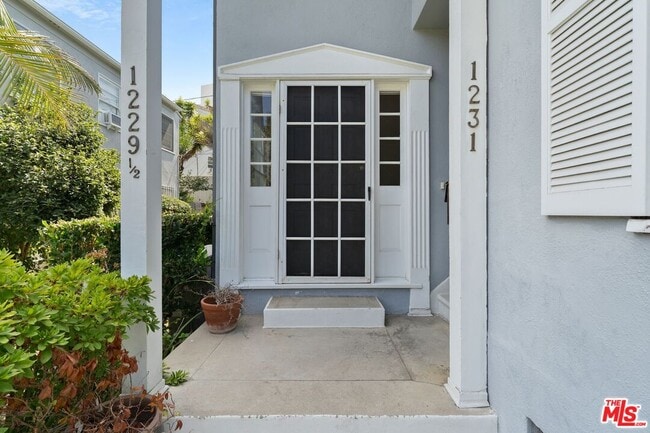 Photo - 1229 Smithwood Dr
