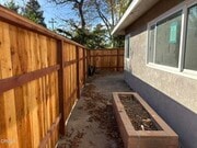 Photo - 111 Bald St Unit B