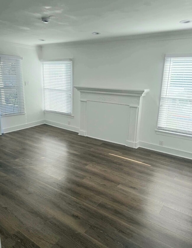 Photo - 2231 Ellendale Pl Unit 2231 Ellendale