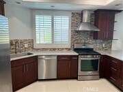 Photo - 116 N Swall Dr Unit 402