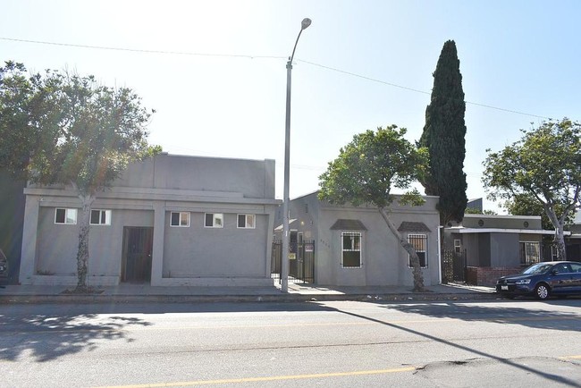 Photo - 6809 West Blvd Unit B