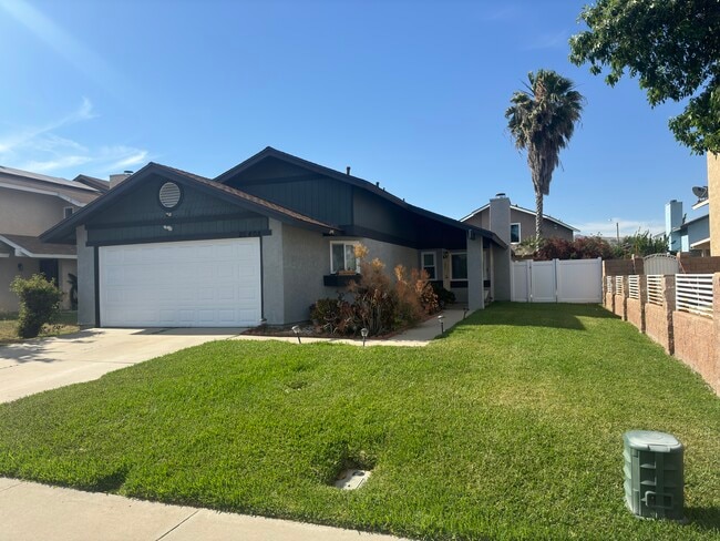 Photo - 25408 Old Farm St