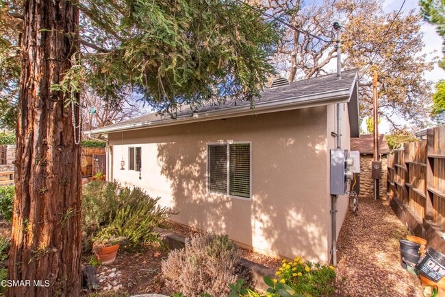 Photo - 1226 Aster St