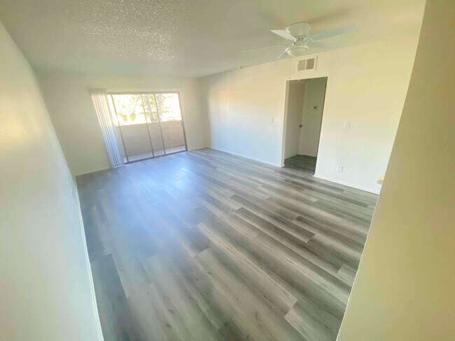 Photo - 15020 Burbank Blvd Unit 102