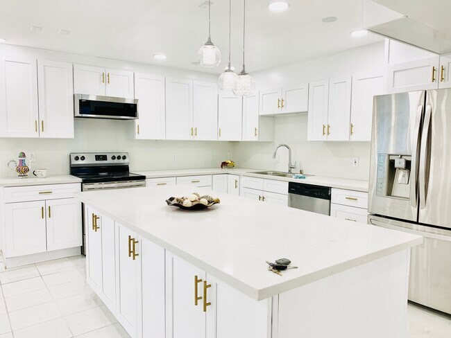 Photo - 5301 Balboa Blvd Unit F7