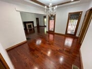 Photo - A lush tropical oasis in prime Westwood located near UCLA, Beverly Hills, and more
