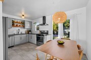 Photo - 6442 Bradford St