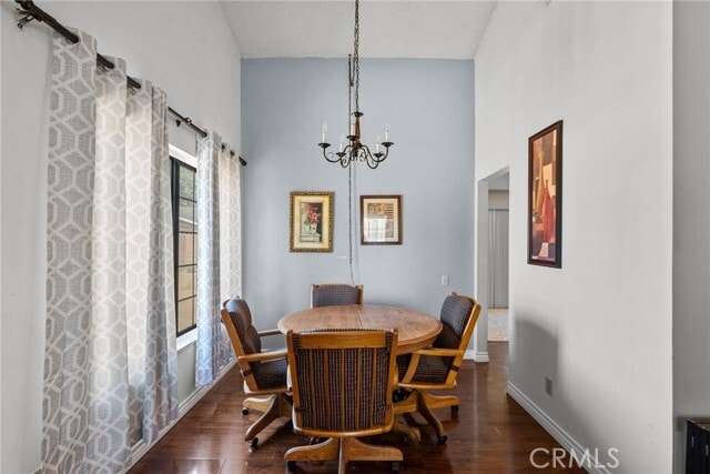 Photo - 663 Eston Pl