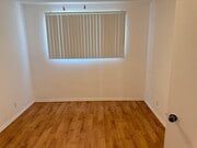 Large Bedroom - 4451 Murietta Ave Unit #17