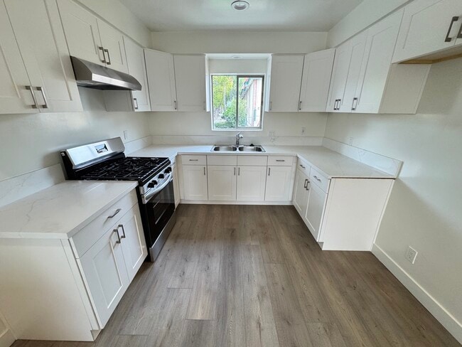 Photo - 1152 Ruberta Ave Unit 6