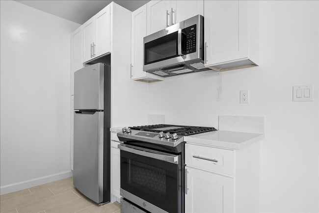 Photo - 2464 Penmar Ave Unit 11