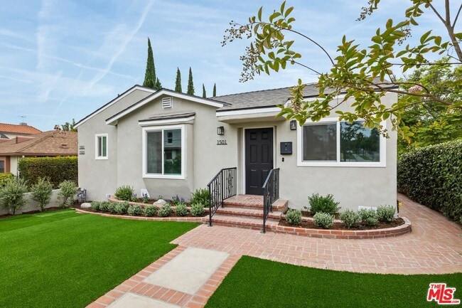 Photo - 1501 Selby Ave House