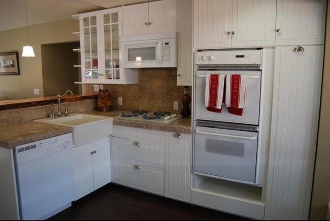 Photo - 1017 W Sherwood Blvd