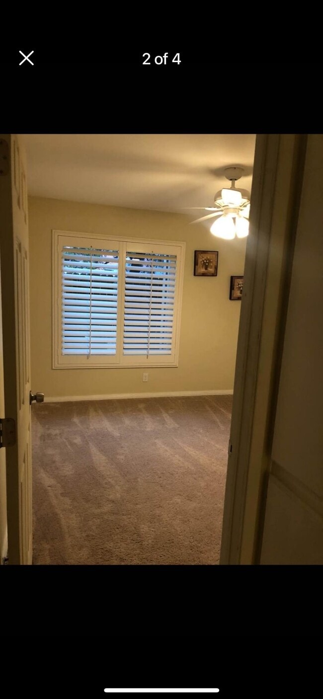 Photo - 1150 S Meadow Ln