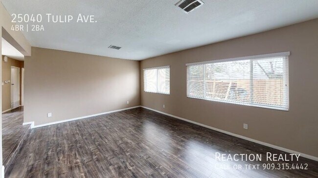 Photo - 25040 Tulip Ave