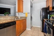 Photo - 1423 Graves Ave Townhome