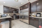 Photo - 5515 Longridge Ave