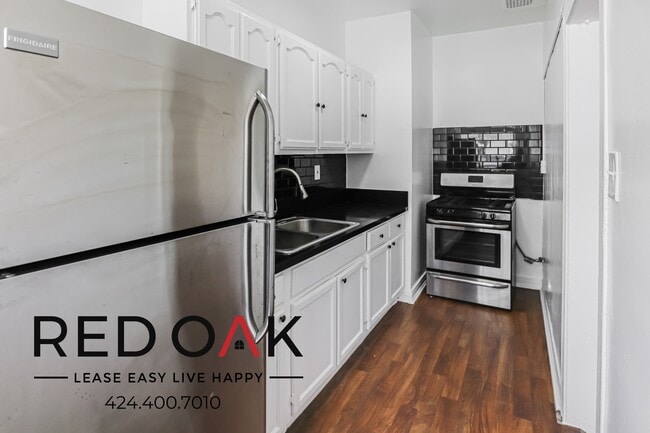 Photo - 687 Shatto Pl Unit 407