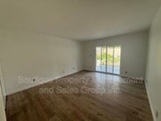 Photo - 24621 Overlake