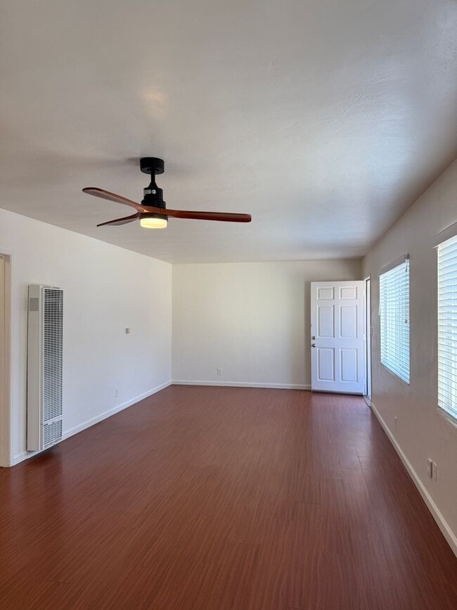 Photo - 1636 Grove St Unit 1636 Grove Street (3-4 C)