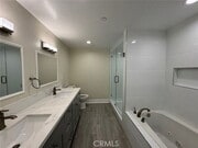 Photo - 204 Mockingbird Ln