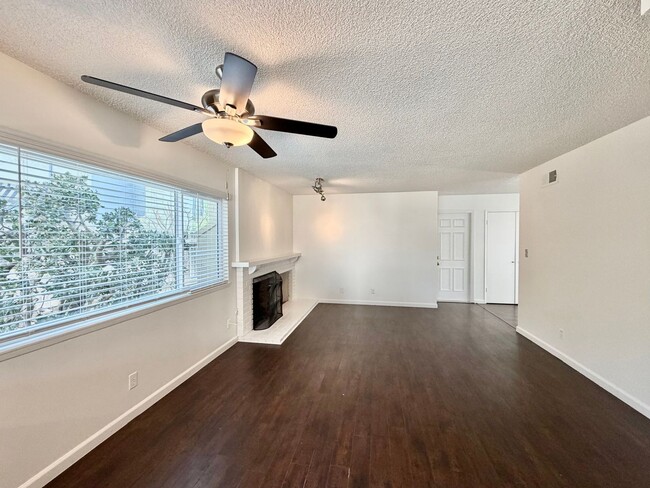 Photo - 3 Bed 2 Bath Newley Renovated Home in La Mesa!