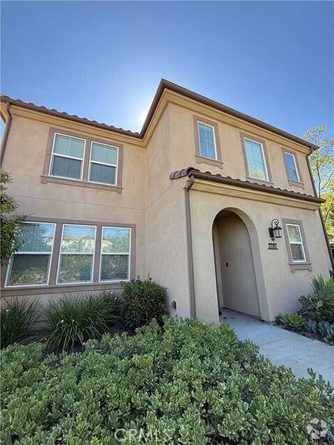 Building Photo - 2787 E Pacific Ct Rental