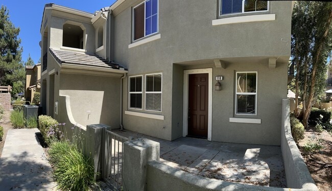 Building Photo - 28314 Socorro St Rental