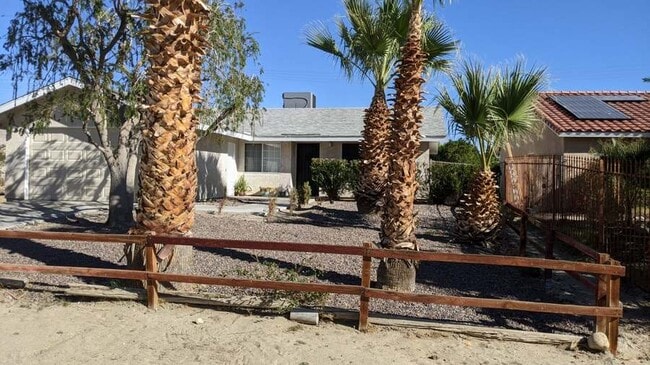 Photo - 15140 Ave Descanso