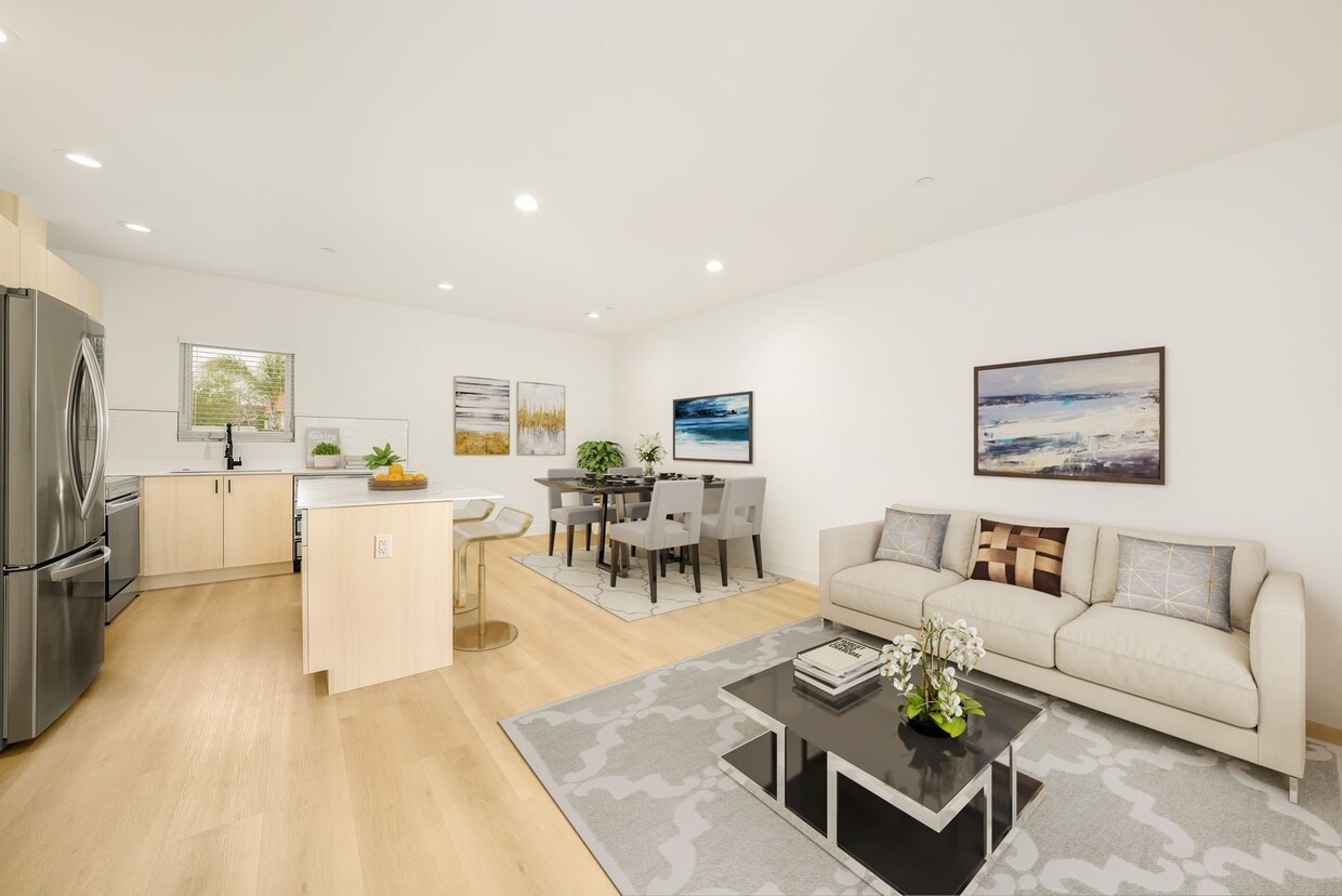 Floor Plan - 2 bedroom with Den/Office. 2 1/2 bath Town Homes