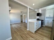 Photo - 219 S Eucalyptus Ave Townhome