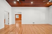 Photo - 2549 Beachwood Dr