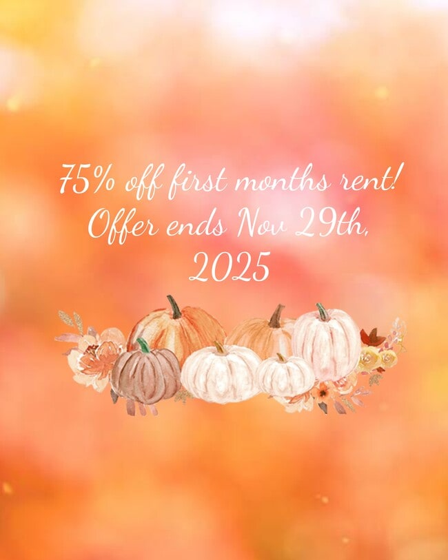 Building Photo - Casa Grande