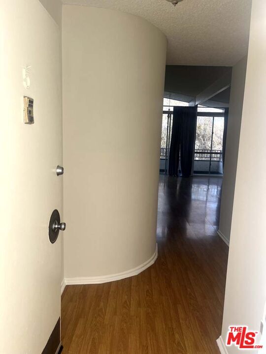 Photo - 1834 Thayer Ave Unit 5