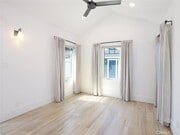 Photo - 446 W 40th St