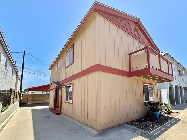 Incredible Value Just Steps from the Sand ... - Incredible Value Just Steps from the Sand ... House