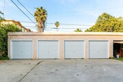 Photo - Bright and airy 2-bedroom 2-bath in Mid- City Apartment Unit 4539 ½
