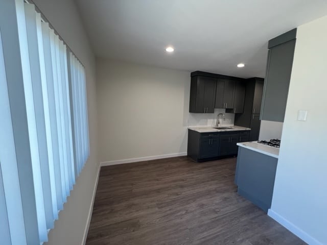 Photo - 14607 Gilmore St Unit 5