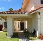 Photo - 735 Rivertree Dr House