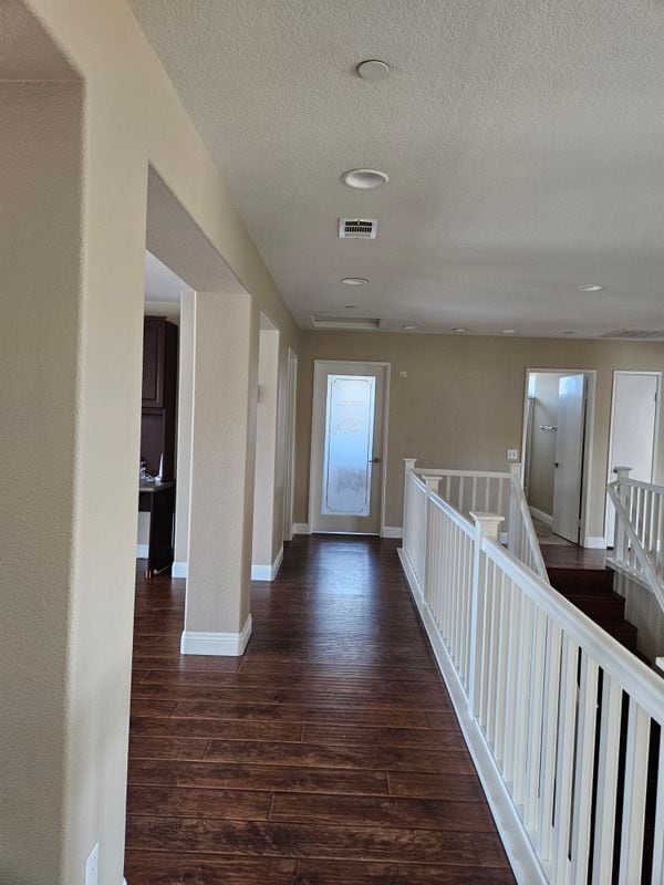 Photo - 410 Caliente Dr