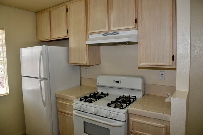 Photo - 10770 Aderman Ave