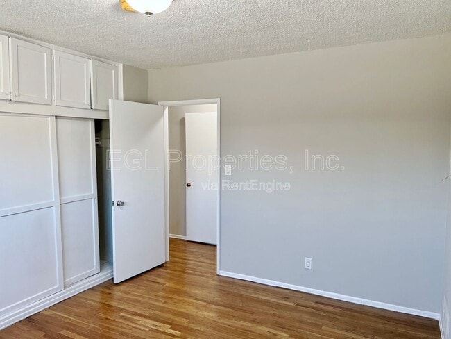 Photo - 11535 Sylvan St Unit 3