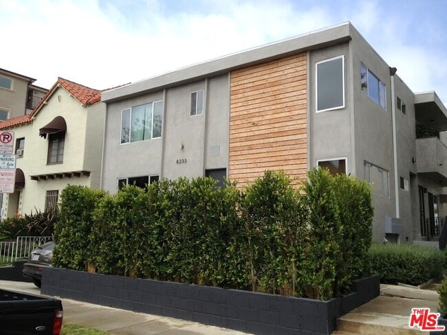 Building Photo - 8233 Blackburn Ave Unit 1 Rental