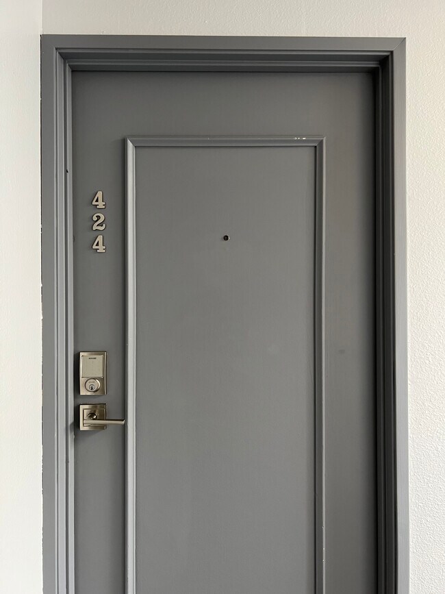 The Unit - 8530 Holloway Dr Unit 424