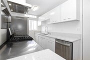 Kitchen - 951 N Curson Ave Apartments Unit 1